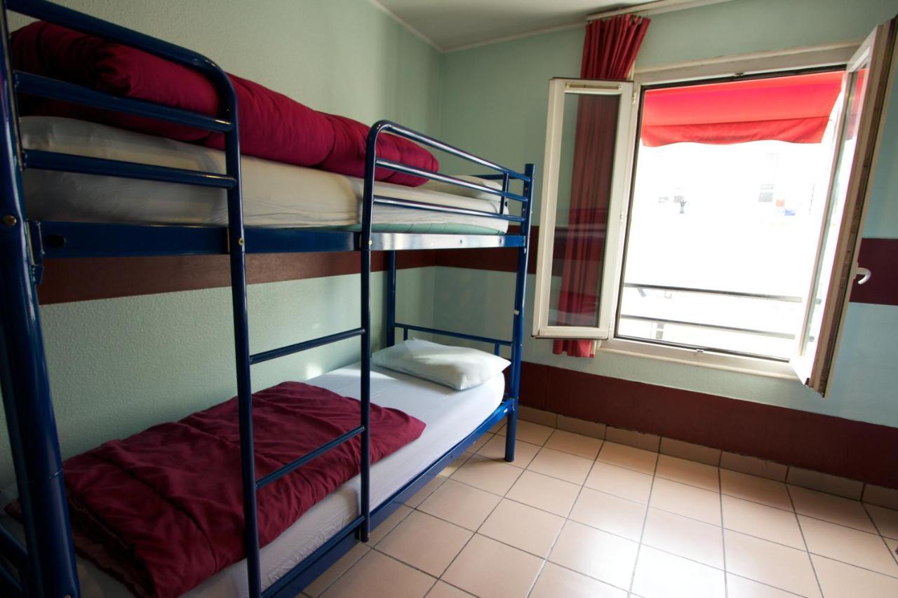 Auberge Internationale Des Jeunes Paris Ngoại thất bức ảnh